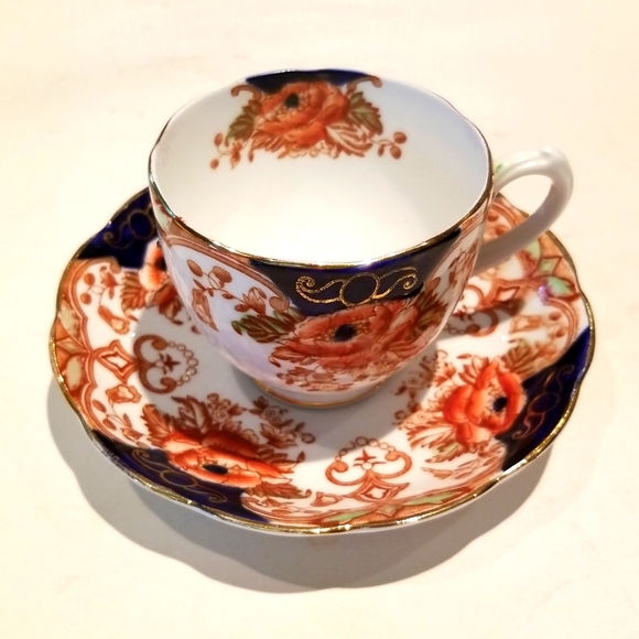 Tea cup - Picture 1 of 8